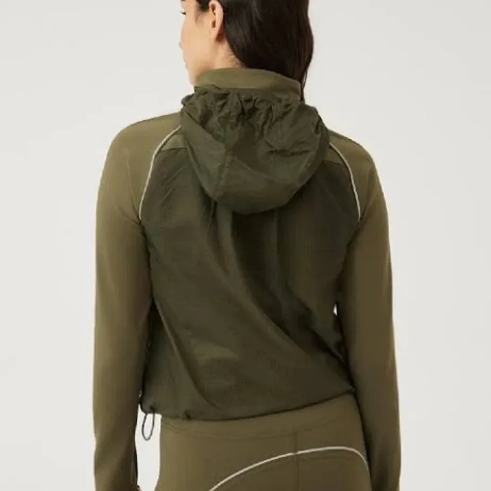 NWT Womens Medium Olive Branch Outdoor Voices Frost/Knit Hoddie. - Picture 2 of 13